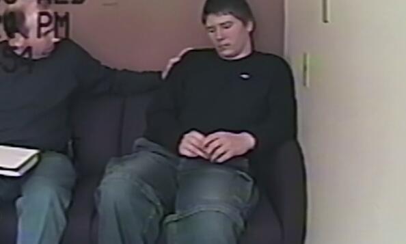 《制造杀人犯》第三集剧情介绍-吾尤客