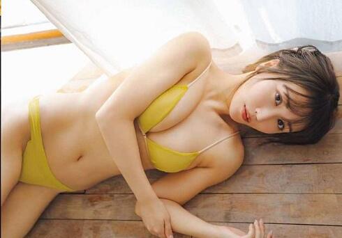 岛国美女《橘和奈》写真 身材与气质掳获人心-吾尤客