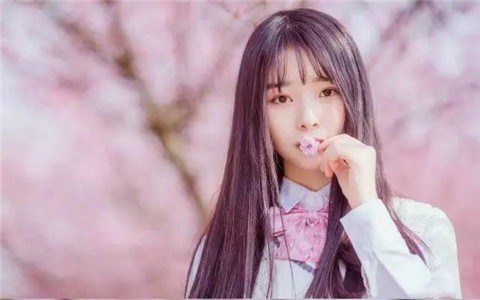 女朋友开玩笑把她惹生气了怎么哄-吾尤客