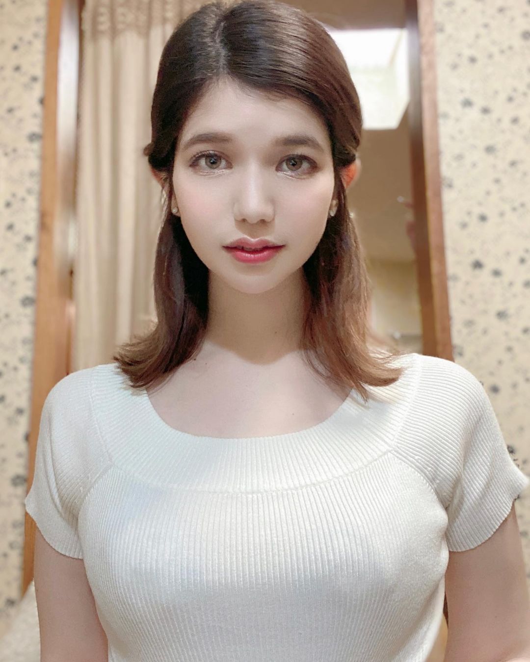 Lauren Karen(ローレン花恋)作品STARS-607介绍及封面预览-图片7