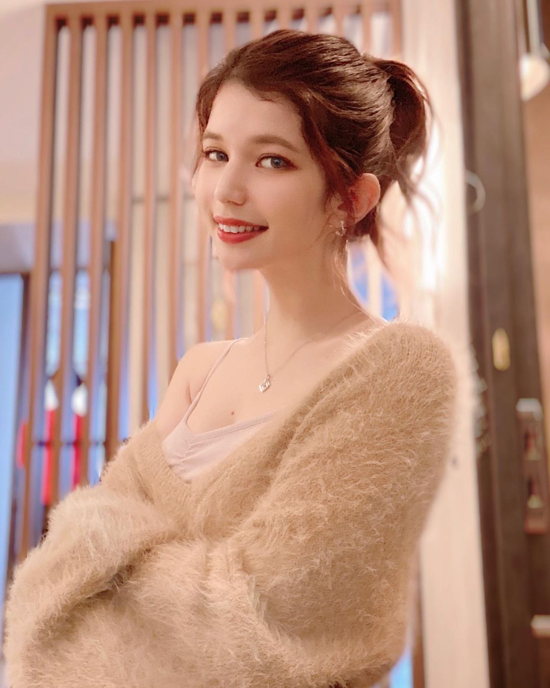 Lauren Karen(ローレン花恋)作品STARS-607介绍及封面预览-图片12