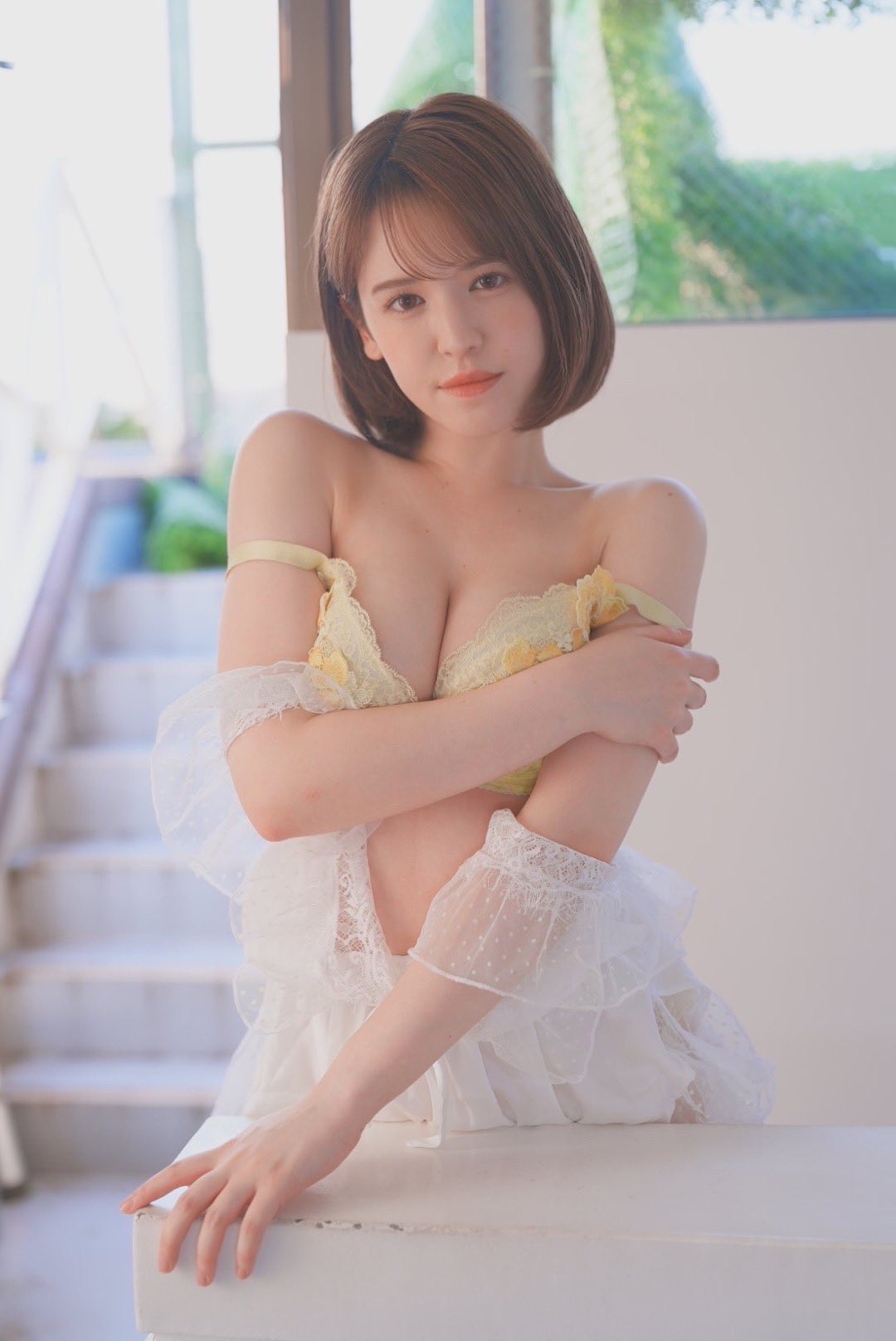 千鶴えま(千鹤惠麻,Chizuru-Emma)出道作品STARS-619介绍及封面预览-图片2