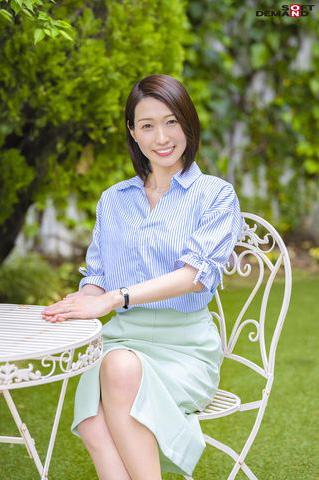 望月瞳(Mochizuki-Hitomi)出道作品SDNM-358介绍及封面预览-图片4