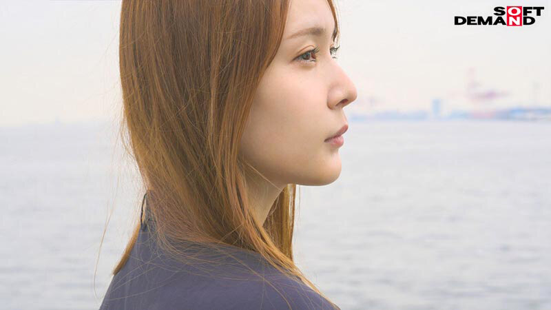 不倫する度に惹かれてゆく、知的でミステリアスな「極」美麗妻 加藤あゆ香 31歳 暗黑 DEBUT 4