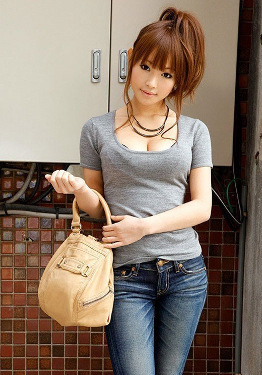 绝对美少女《小西悠》精选作品推荐介绍及封面预览-吾尤客