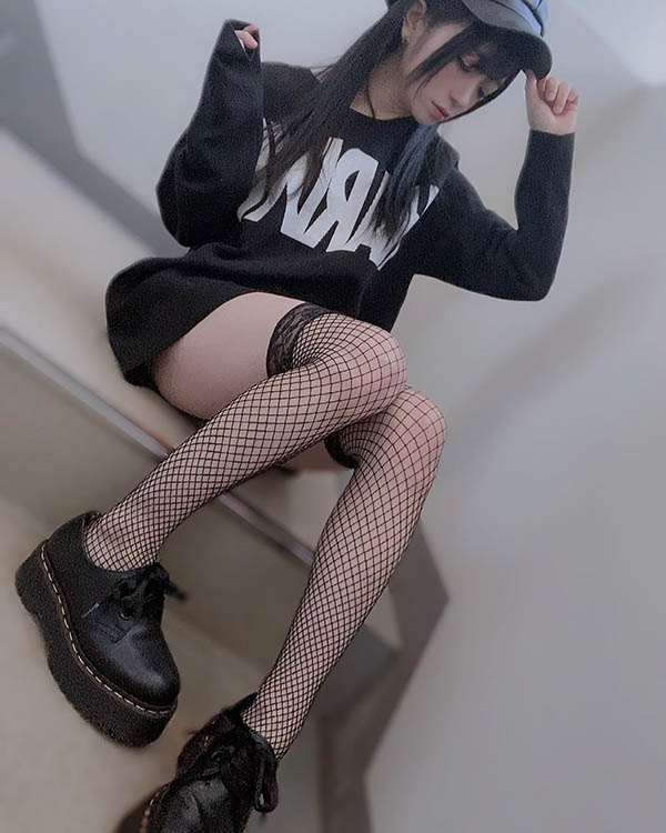 暗黑身材教科书《南梨央奈》精选作品推荐介绍及封面预览-吾尤客