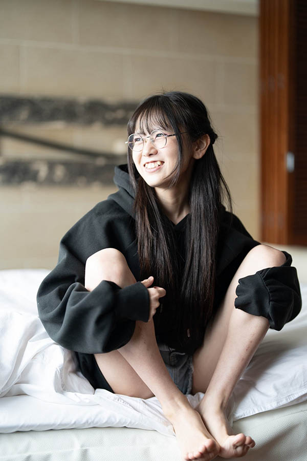 小只马虎牙妹「东云梓」精选作品推荐介绍及封面预览-吾尤客