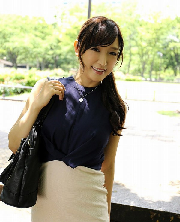 暗黑实境秀被挑逗硬上的人妻「松井优子」精选作品推荐介绍及封面预览-吾尤客