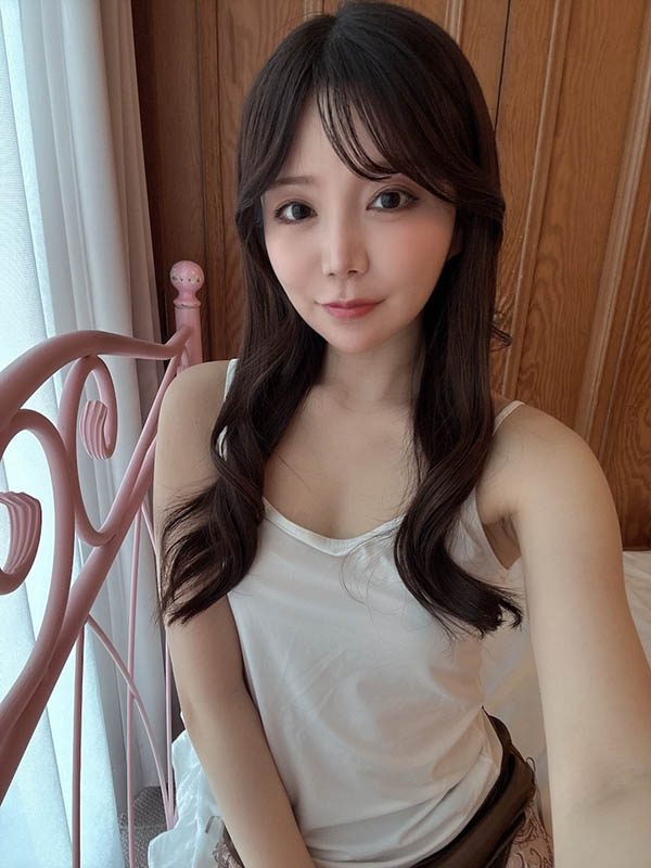 和香なつき（和香夏树）最新作品PRED-830介绍及封面预览-吾尤客